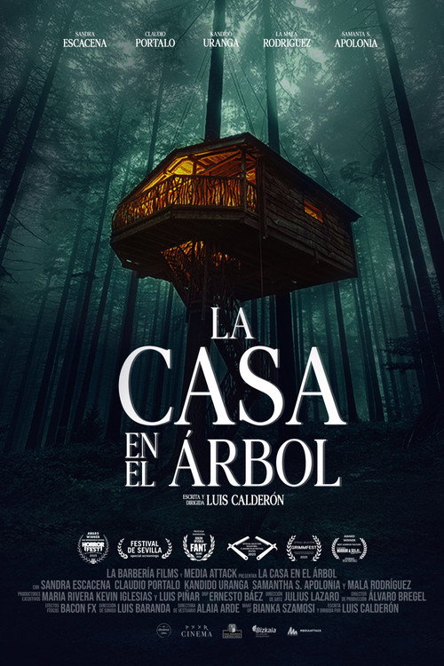《La casa en el árbol》海报